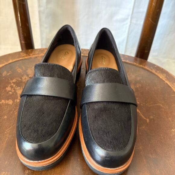 Clarks Black Leather Platform Slip On Loafers Size 7 Medium - Picture 2 of 7